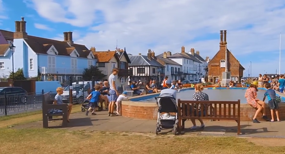 Aldeburgh town